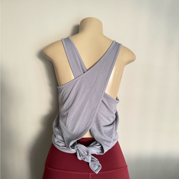 Gymshark open back top S - Picture 5 of 6